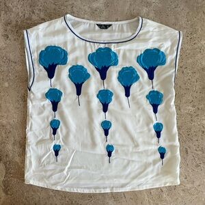 EMBROIDERED Bold Flowers Sleeveless Top